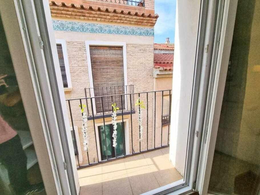 Temple Del Pilar Comotucasa Zaragoza Buitenkant foto